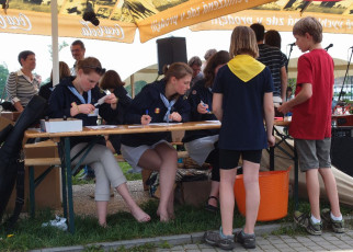 OLYMPUS DIGITAL CAMERA