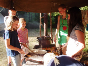 OLYMPUS DIGITAL CAMERA