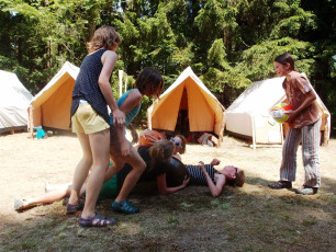 OLYMPUS DIGITAL CAMERA