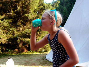 OLYMPUS DIGITAL CAMERA