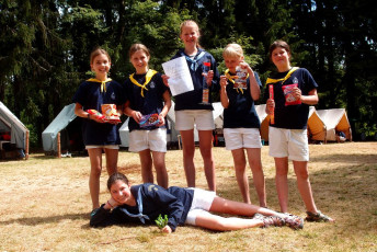 OLYMPUS DIGITAL CAMERA