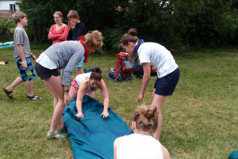 OLYMPUS DIGITAL CAMERA