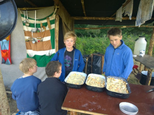 086-wp_20140707_06_42_00_pro