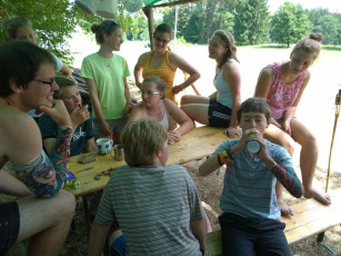 144-wp_20140715_14_02_06_pro