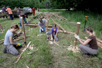 Stavba tábora 555 2015