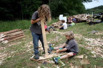 Stavba tábora 555 2015