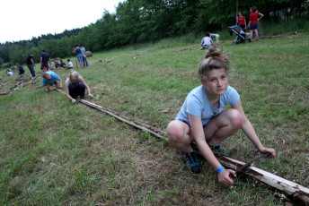 Stavba tábora 555 2015