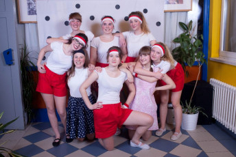 Ples 555 Retro 3.3.2017