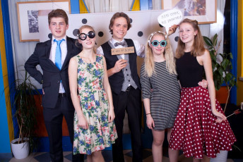 Ples 555 Retro 3.3.2017