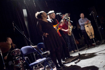 Ples 555 Retro 3.3.2017