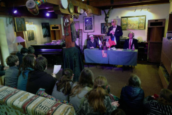 2018-03-25_detektivka_1489ph