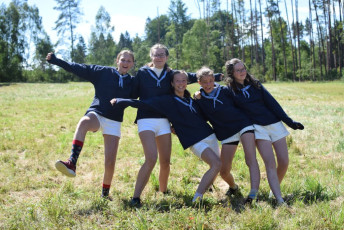 2022_07_tc3a1bor_chytrov_zlatc3bd-kompas-1183