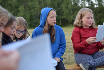 2022_07_tc3a1bor_chytrov_zlatc3bd-kompas-313