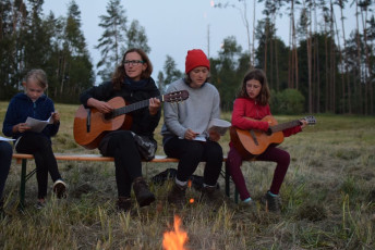 2022_07_tc3a1bor_chytrov_zlatc3bd-kompas-379