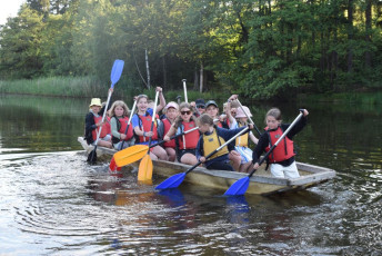 2022_07_tc3a1bor_chytrov_zlatc3bd-kompas-902