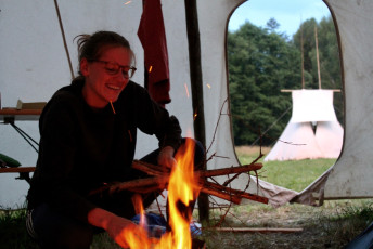 7dad8960-7ff7-46c9-af00-9fb00305d7e0_1_201_a