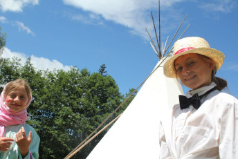 Adelka a Embu v prevleku