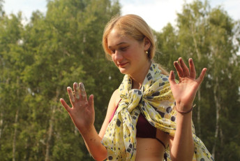 Affi a prsty od masky