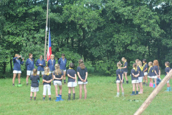 zeleny lavor/cerna bedna