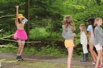 poutova dama na stanovisti